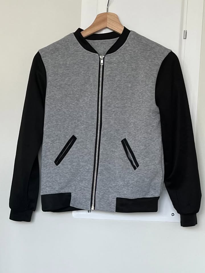 Thin Sweater Jacket - Black & Grey - photo 2