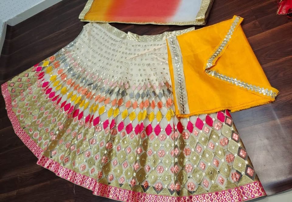 colouful lehenga - photo 4