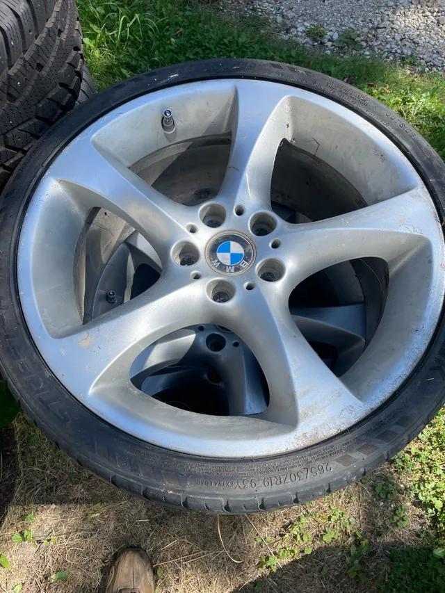 BMW 19” staggered Rims OBO
