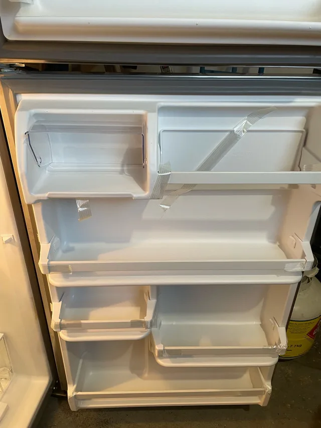 ** NEW** WRT148FZDM00 whirlpool fridge ** Price Reduced** image indicator(4)