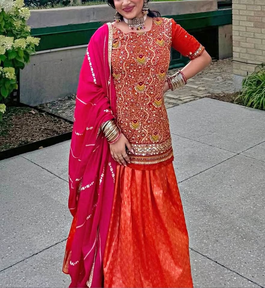 Colourful Mehendi Gharara