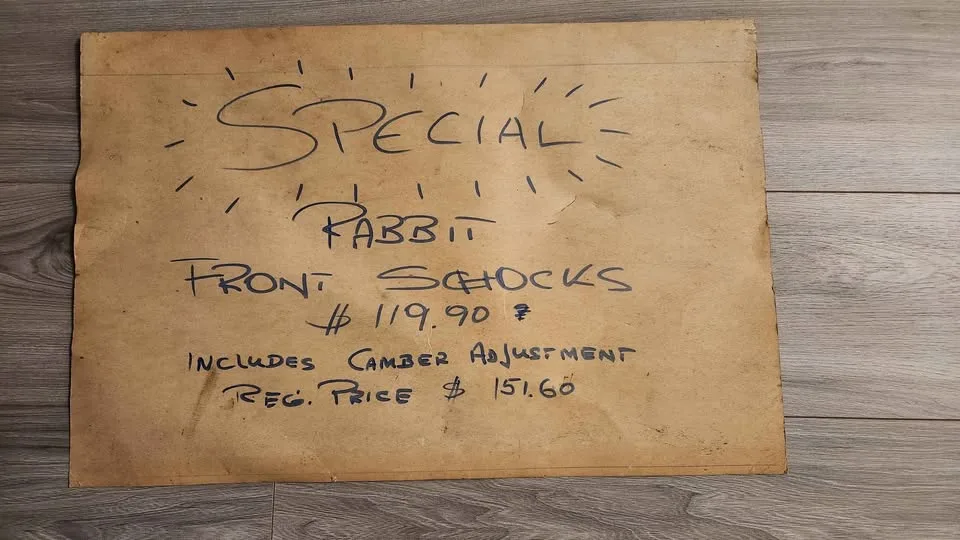 Vintage Volkswagen Posters + Calendar image indicator(3)