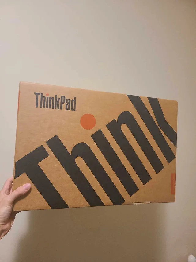 Like New 2024 Lenovo ThinkPad - 40GB RAM! image indicator(6)