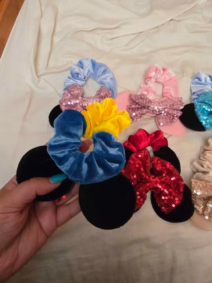 Minnie Mouse Hair Scrunchies – 2 for $5 image indicator(2)