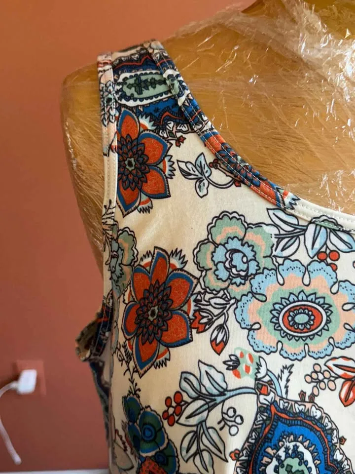 Brand New Size XL – Floral Paisley Built-In Bra Tank Dress – $10 image indicator(3)