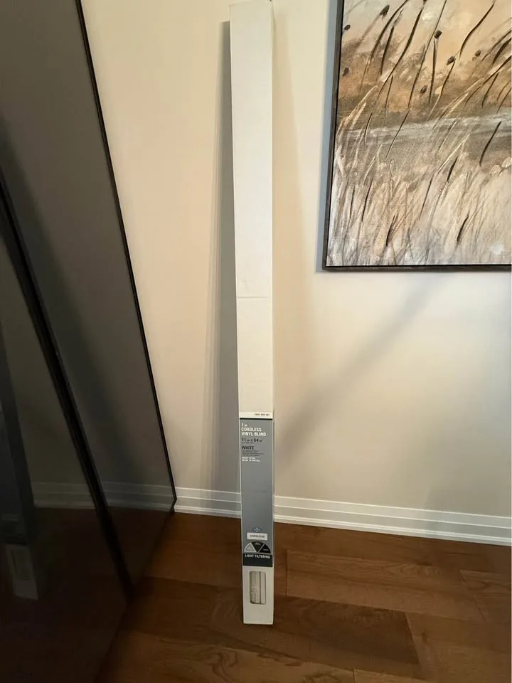 Cordless Vinyl Blinds / White - 71" X 64" (8 of them) image indicator(2)