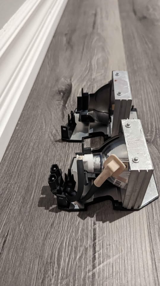 Optoma Projector HD70 Lamp/Bulb with Housing - photo 2