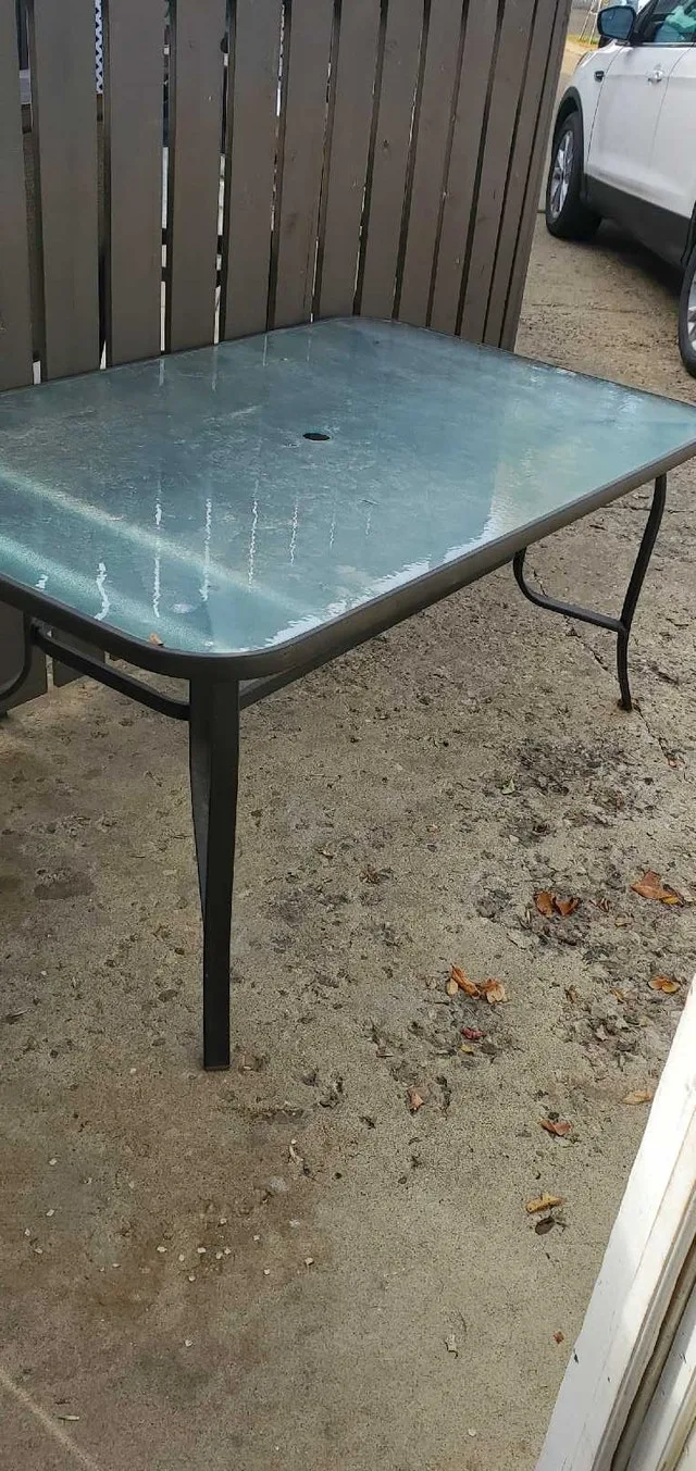 outside tables and chairs