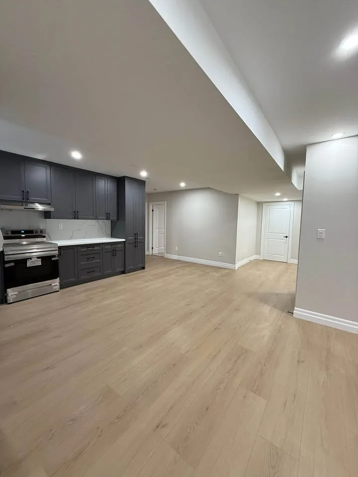 1 Bed 1 Bath - House image indicator(6)