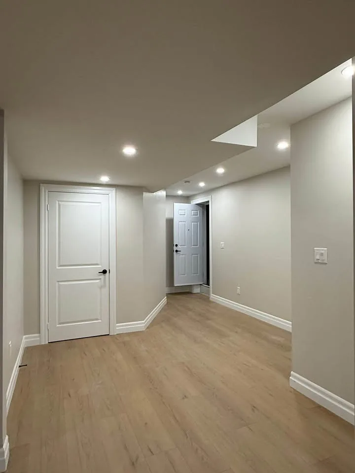 1 Bed 1 Bath - House image indicator(7)