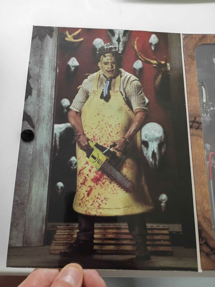 The Texas chainsaw massacre neca - photo 3