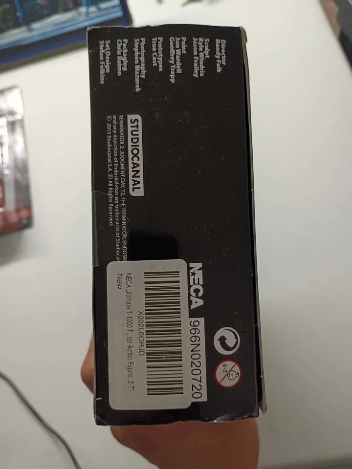 Neca T-1000 image indicator(4)