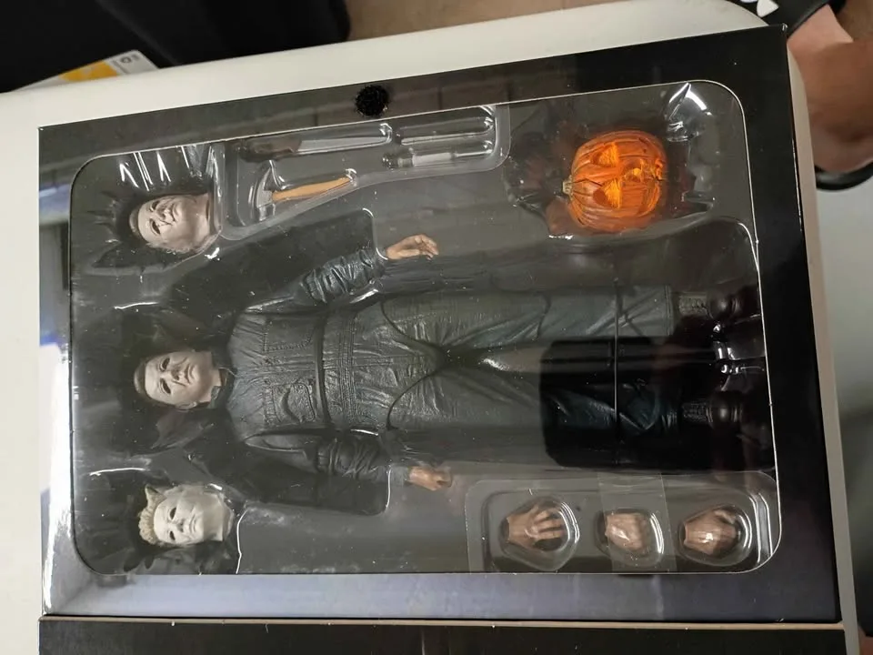 Halloween 2 neca image indicator(10)