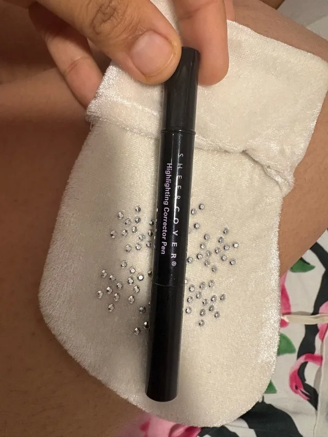 Sheer Cover Corrector Pen thumbnail