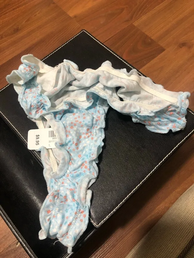 La Vie en Rose Panties image indicator(2)