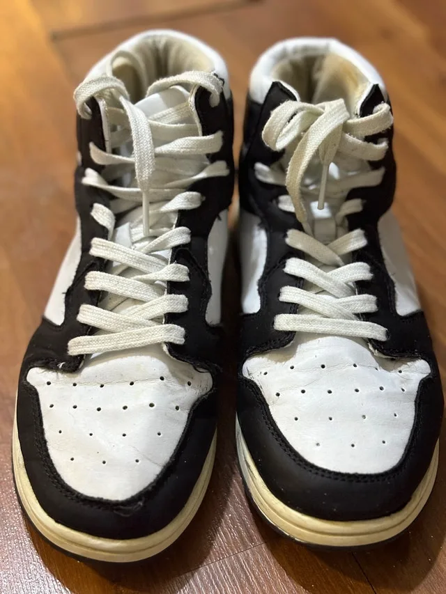 Air Jordan 1 High image indicator(3)