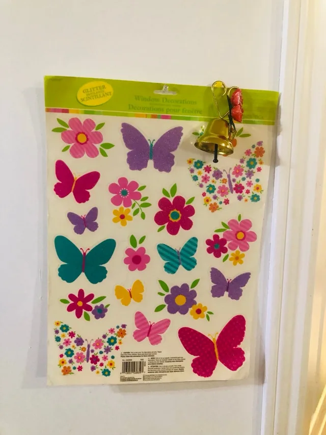 Glitter Window Decorations thumbnail