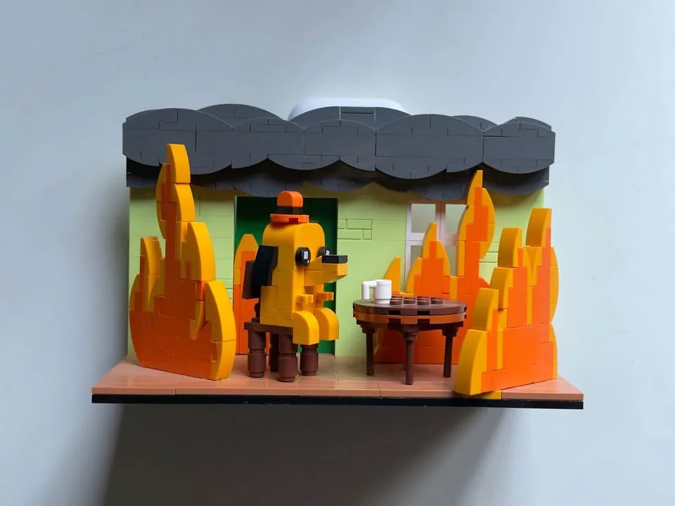 🔥 “This Is Fine” Dog Meme LEGO Set image indicator(2)