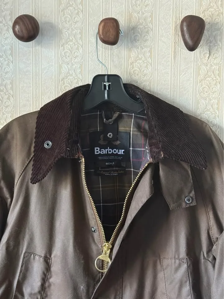 Barbour Bedale Waxed Jacket – Brown – Brand New, Never Worn 🧥 image indicator(4)
