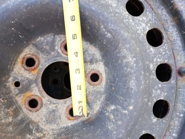 225/50r17 snow tires and rims image indicator(5)