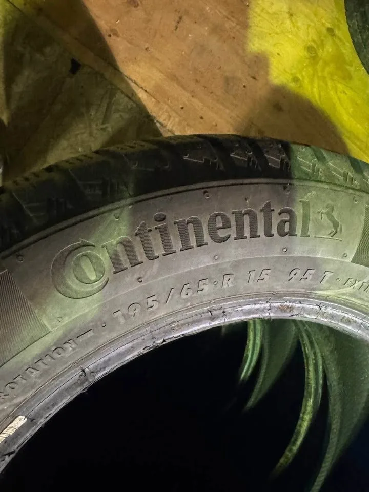 Tires 195/65R15 Continental image indicator(3)