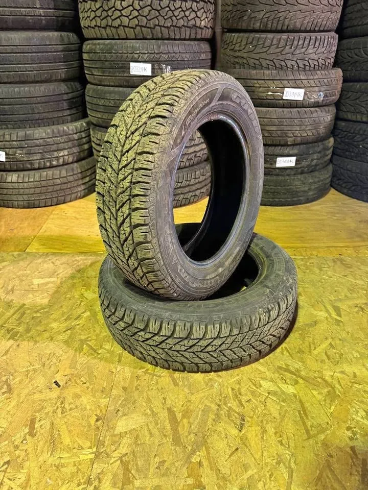 Tires 205/60R16 Goodyear thumbnail