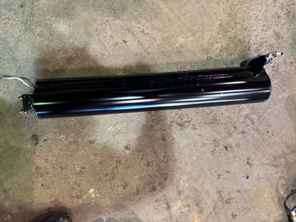 2010-2013 Land Rover LR4 Air Suspension Reservoir Tank image indicator(3)