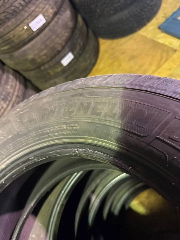Tires 225/65R17 Michelin image indicator(3)