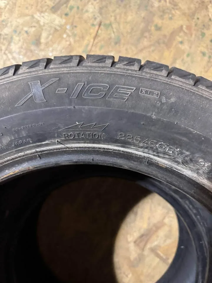 Tires 225/60R17 Michelin image indicator(3)