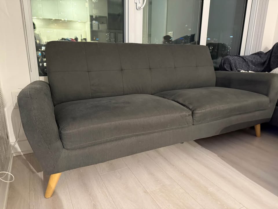 Structube Fany 3 person couch - photo 2