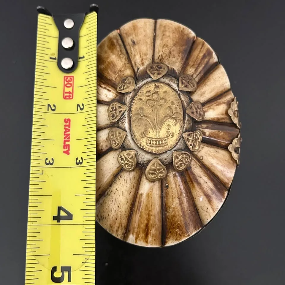 Vintage Handcrafted Bone and Brass Jewelry Box image indicator(7)