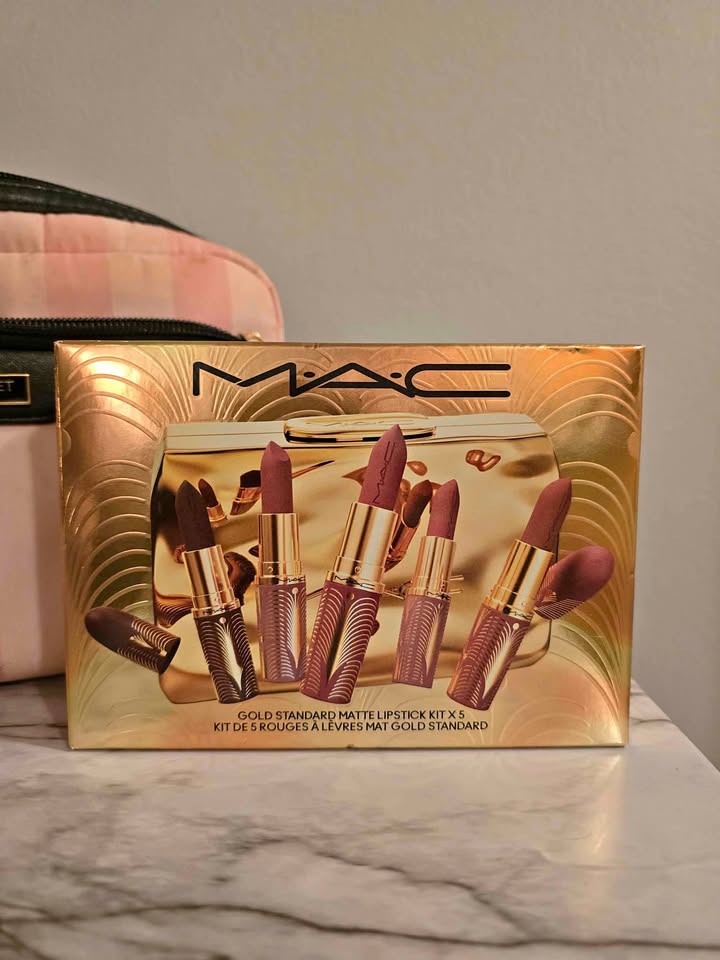 MAC Gold Standard Matte Lipstick Kit
