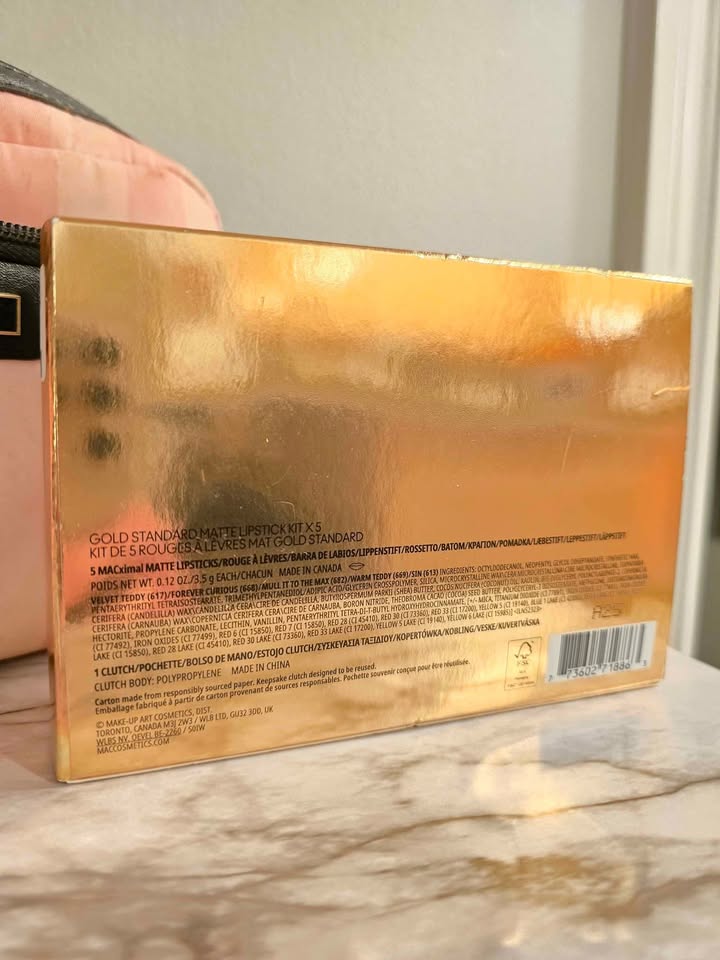 MAC Gold Standard Matte Lipstick Kit - photo 3