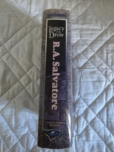 Forgotten Realms Legacy of the Drow HC Collector's Ed. image indicator(3)