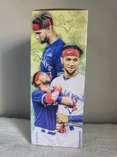 Lourdes Gurriel Jr Piña Power Bobblehead MLB SGA image indicator(3)