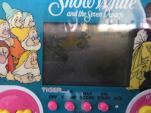 1990 Tiger Handheld Game – Snow White – TestedWorks image indicator(2)