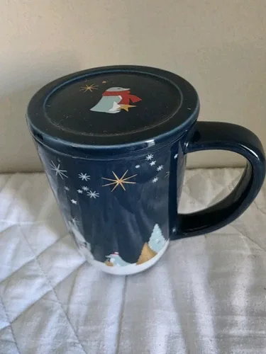 Davids Tea Nordic Tea Mug Penguin Tea Party Winter Scene Cup, Li image indicator(8)