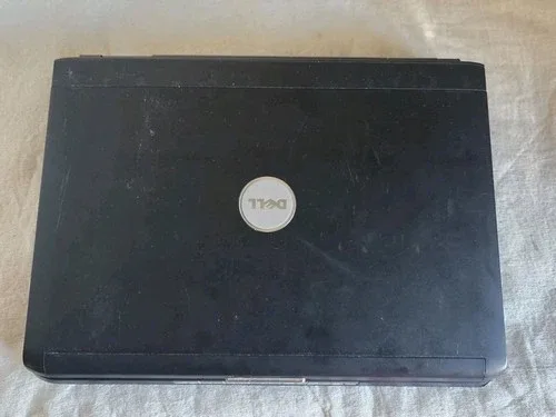 Dell Vostro 1500 15" Laptop 2GB RAM 120GB HDD Good Battery Teste thumbnail
