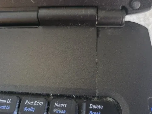 Dell Vostro 1500 15" Laptop 2GB RAM 120GB HDD Good Battery Teste image indicator(4)