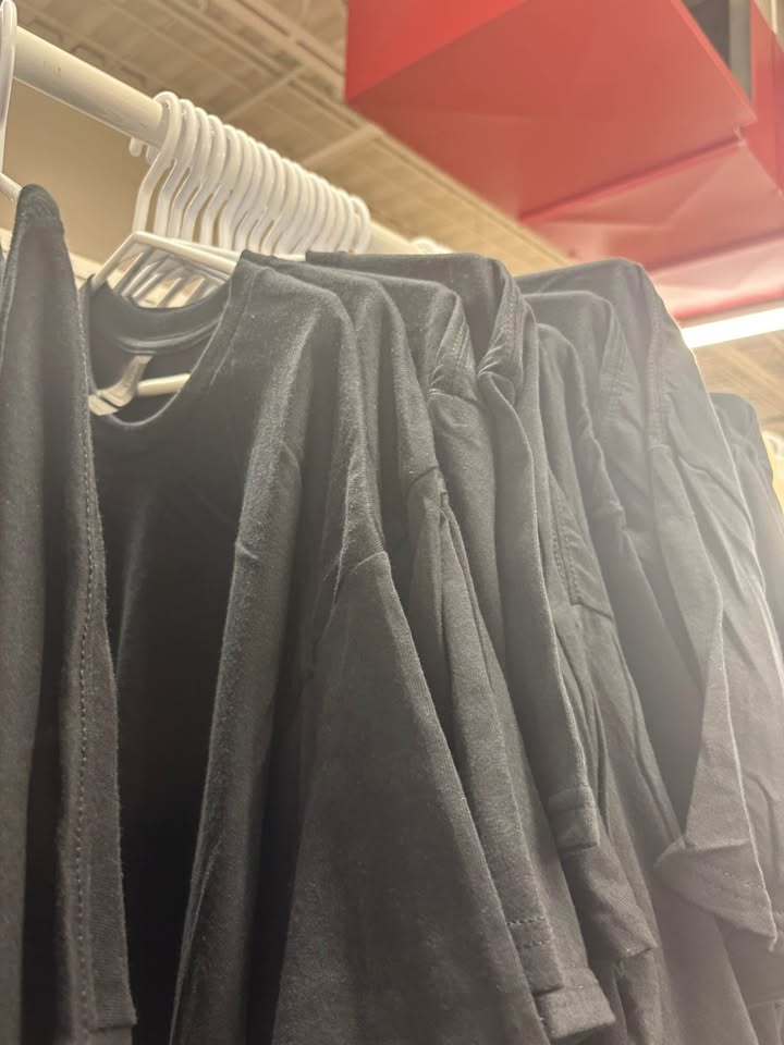 black t-shirts (all sizes) - photo 2