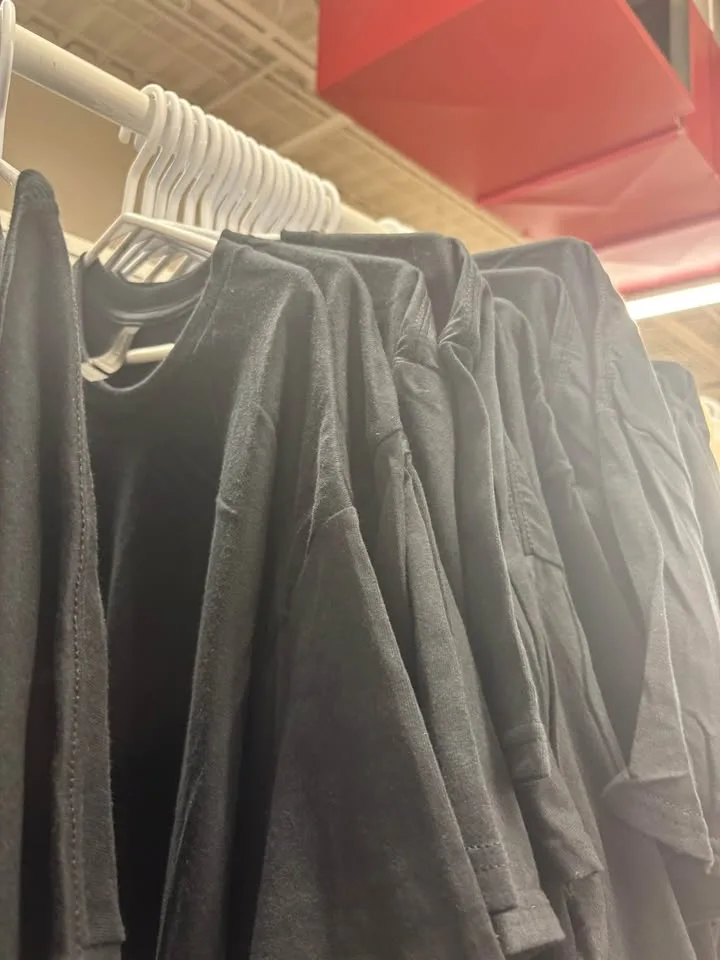 black t-shirts (all sizes) image indicator(2)