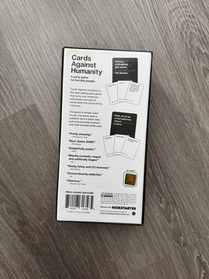 Card against humanity (CA edition) - photo 3