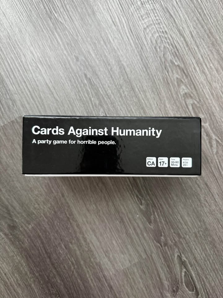 Card against humanity (CA edition) - photo 4