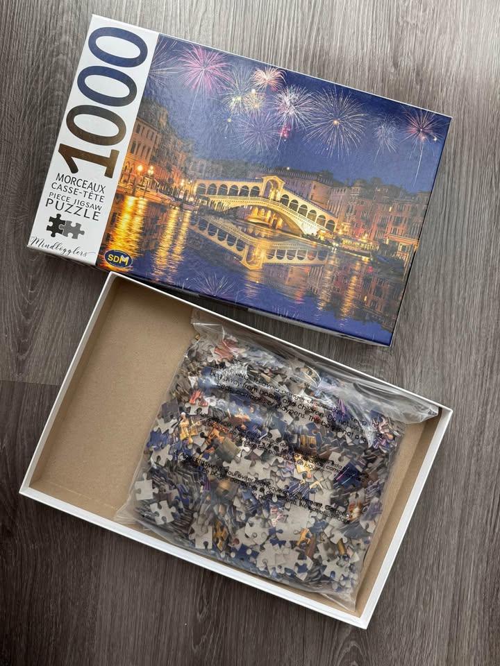 Rialto Bridge Venice Italy 1000 Piece Puzzle🧩 - photo 2