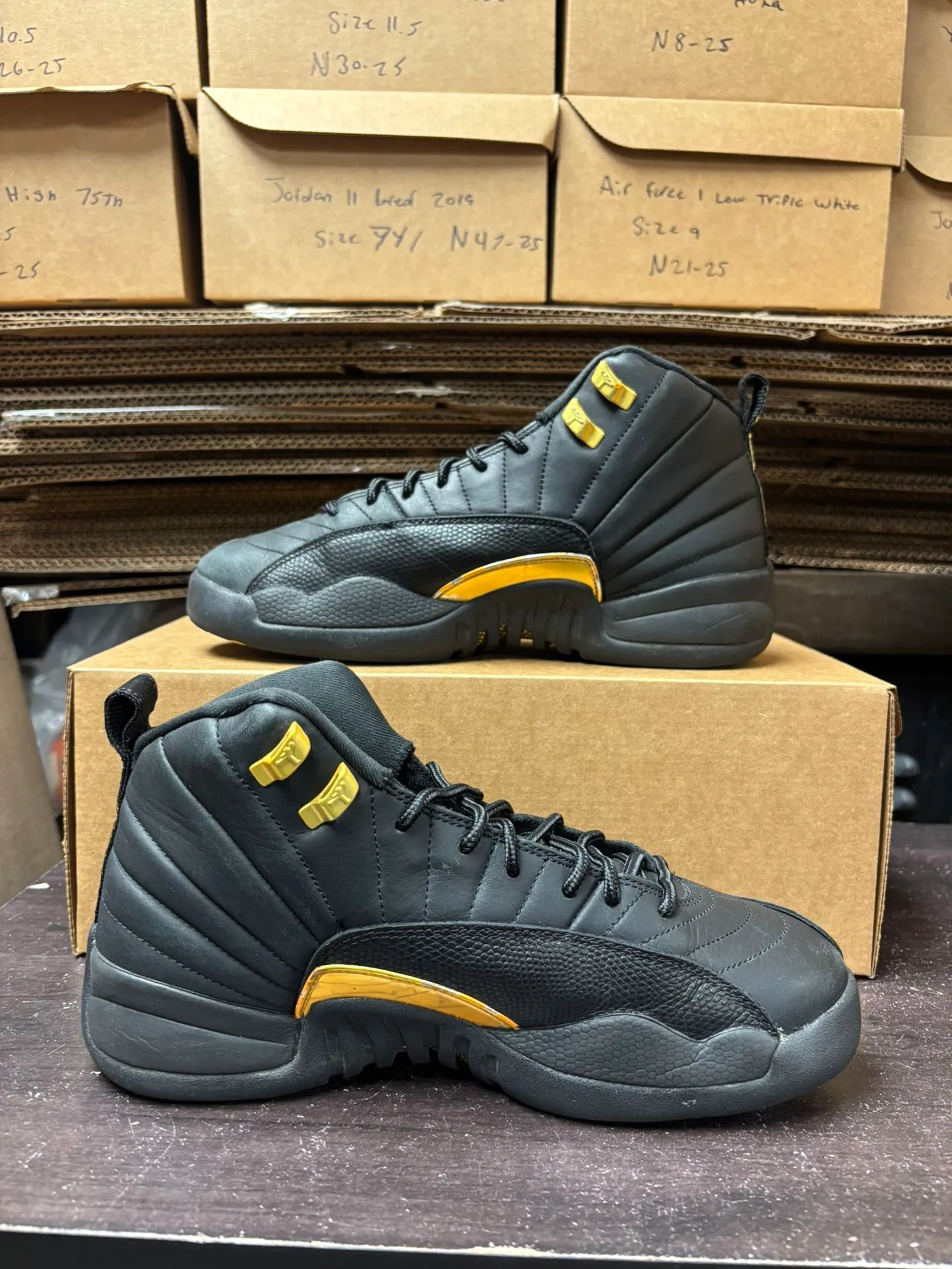 Air Jordan 12 Black Taxi GS image indicator(5)