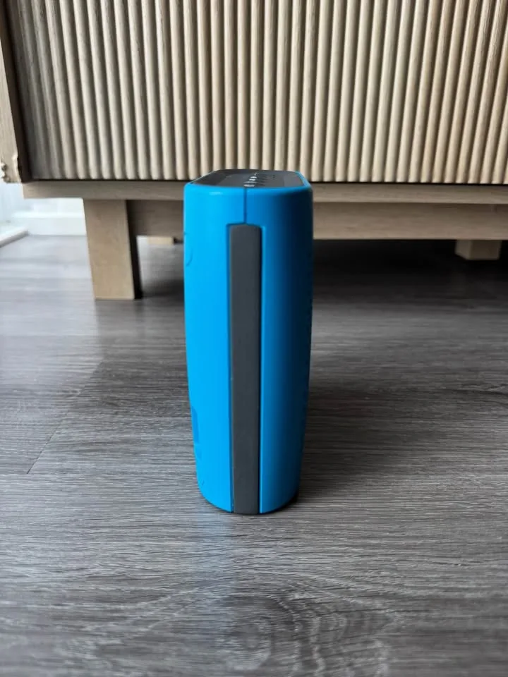 Bose SoundLink Color Bluetooth Speaker (Blue) image indicator(6)