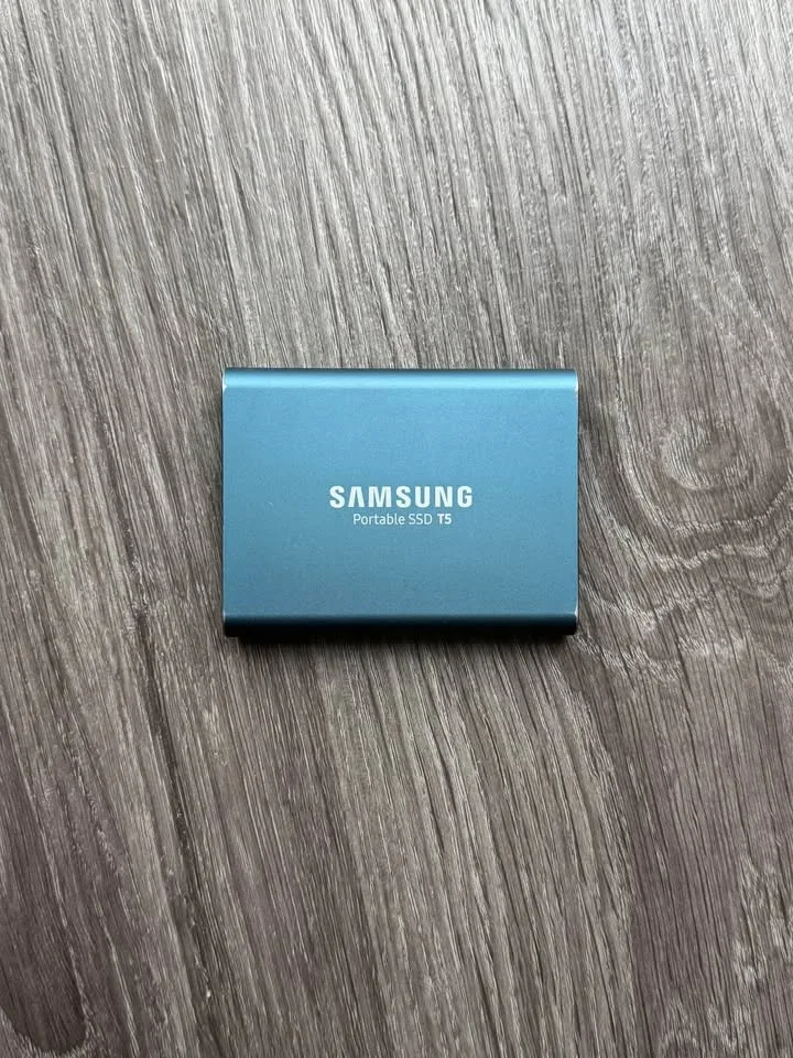 Samsung t5 500gb SSD (blue) image indicator(5)