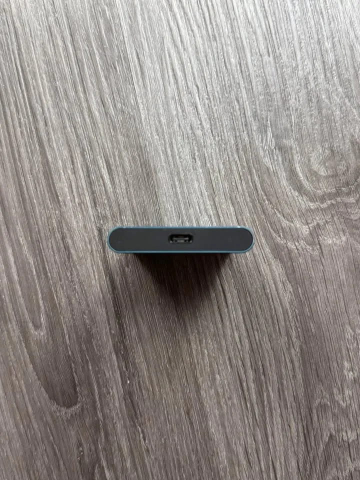 Samsung t5 500gb SSD (blue) image indicator(8)