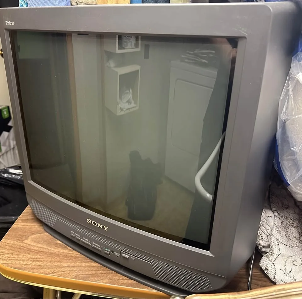 21” Sony Trinitron TV image indicator(2)