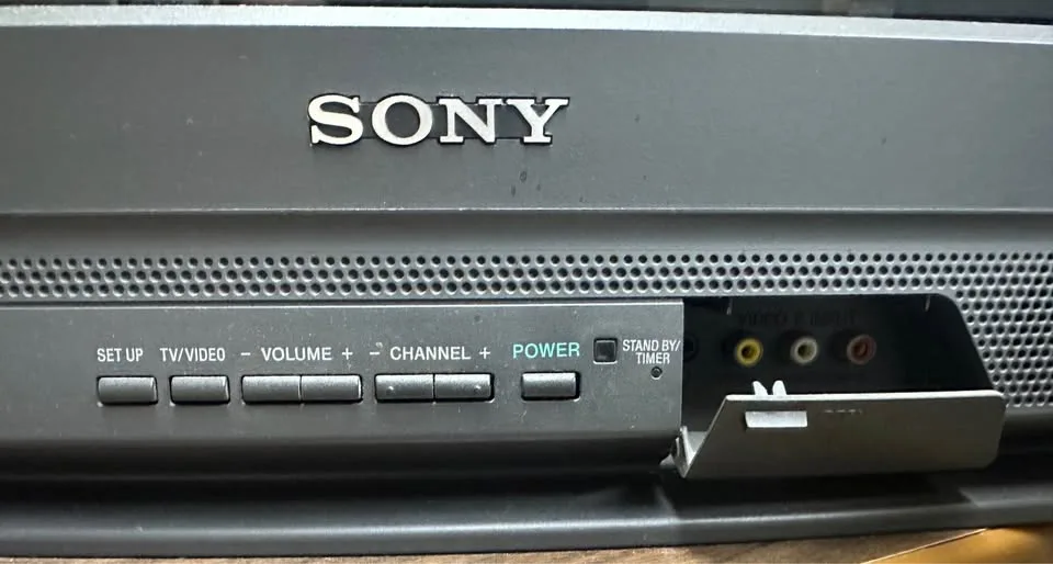 21” Sony Trinitron TV image indicator(3)